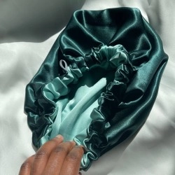 REVERSIBLE SATIN BONNET MEDIUM