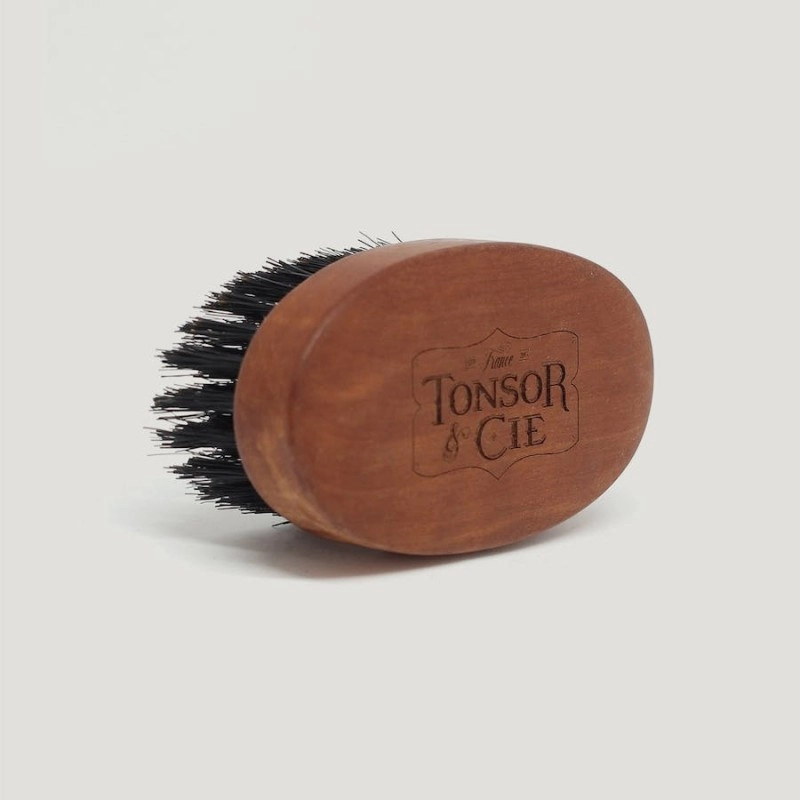 TONSOR & CLE BROSSE POLIS...